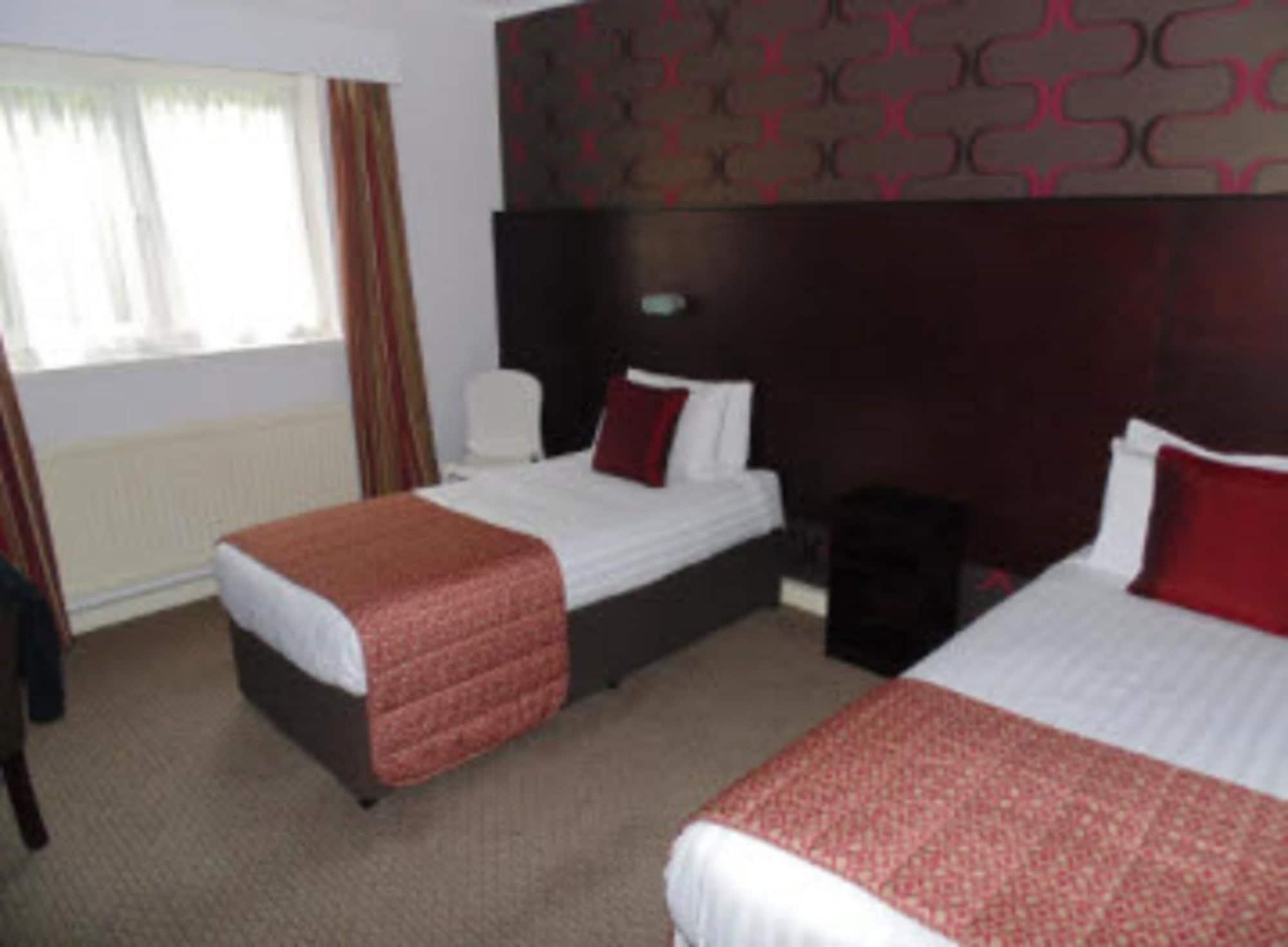 Best Western Plus Lancashire Manor Hotel Skelmersdale Dış mekan fotoğraf