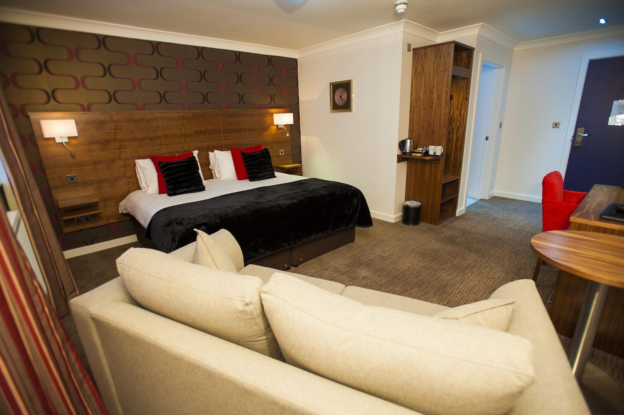 Best Western Plus Lancashire Manor Hotel Skelmersdale Dış mekan fotoğraf
