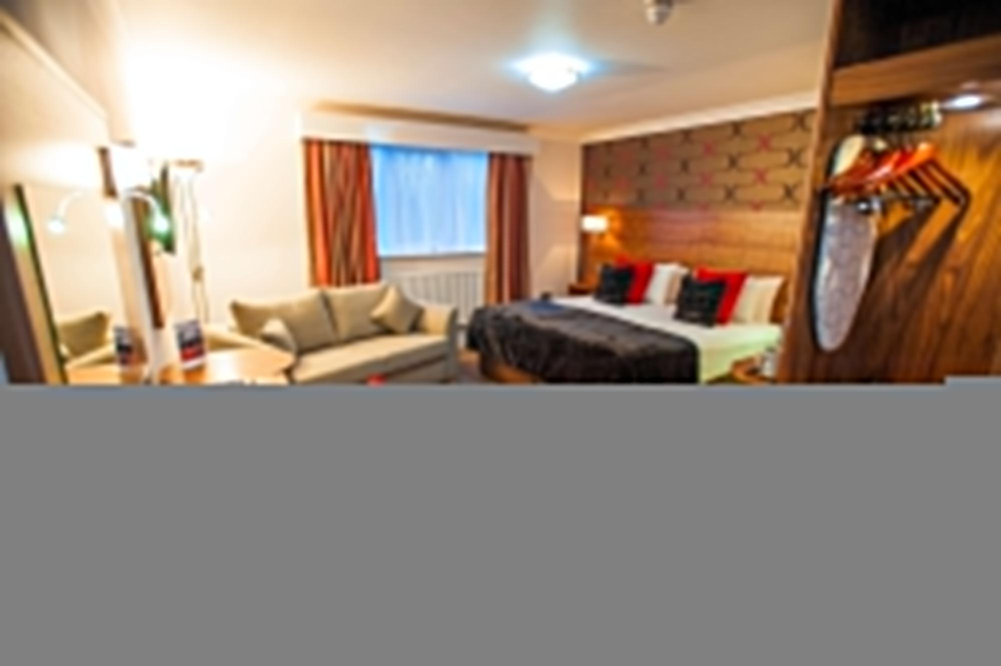 Best Western Plus Lancashire Manor Hotel Skelmersdale Dış mekan fotoğraf