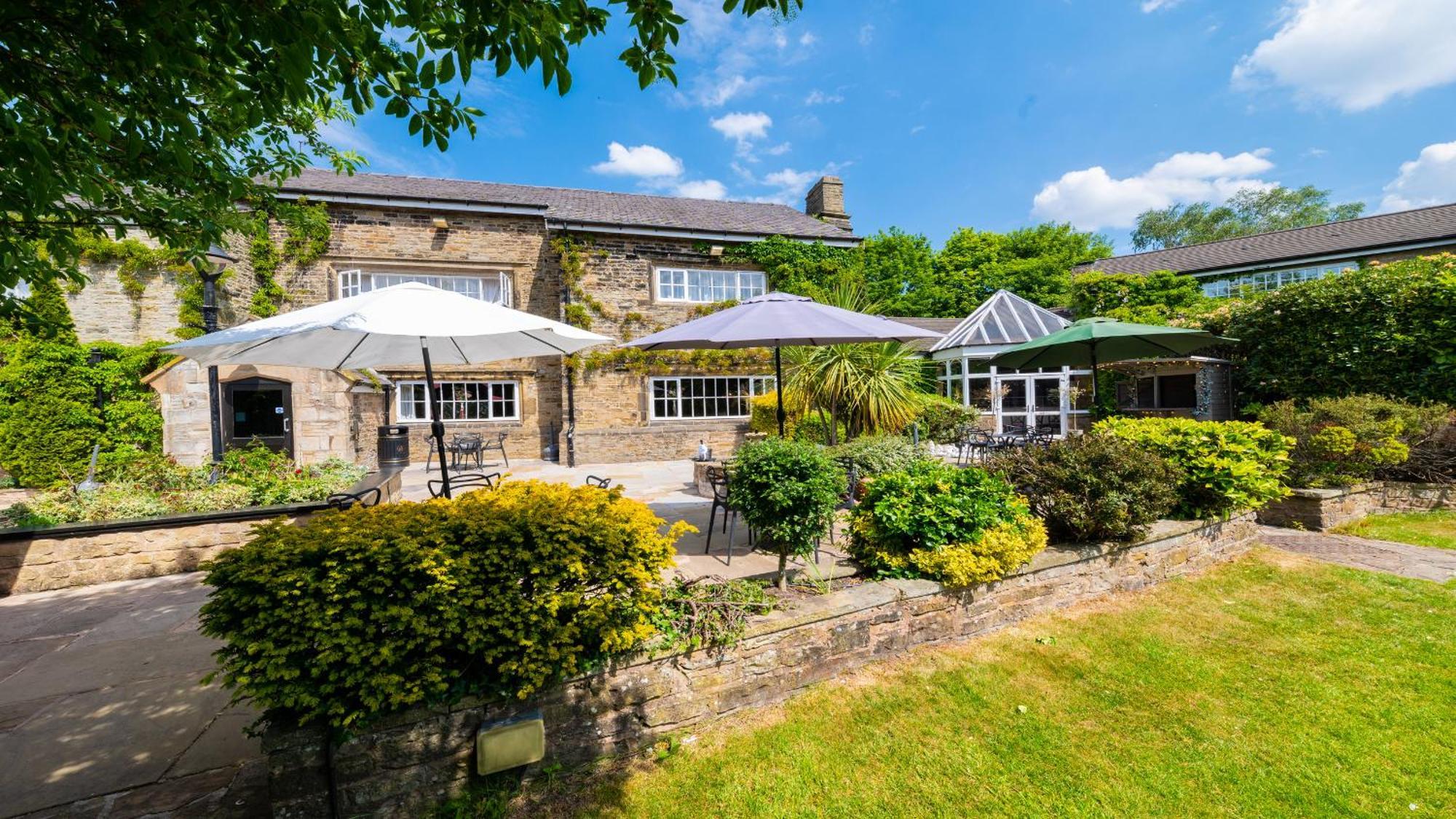 Best Western Plus Lancashire Manor Hotel Skelmersdale Dış mekan fotoğraf